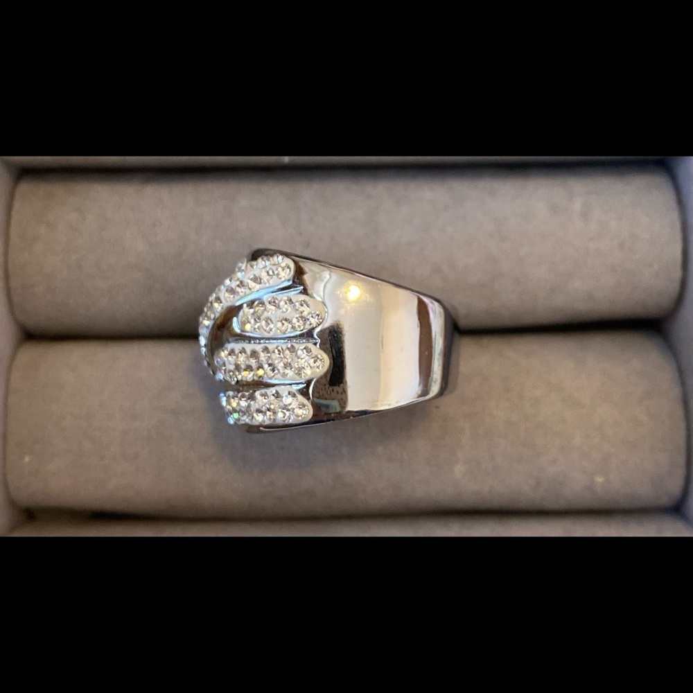 QVC RING - Picture 2 of 2